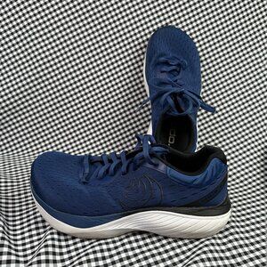 Topo Athletic Atmos Navy Blue White Cushioned Running Shoe Men's Size 9.5